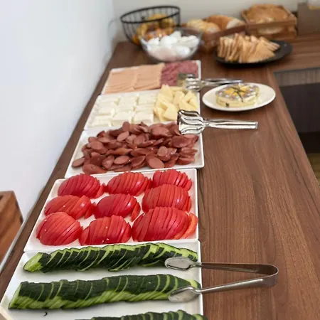 South Ξενοδοχείο