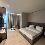 South ホテル 4*
