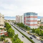 South ホテル