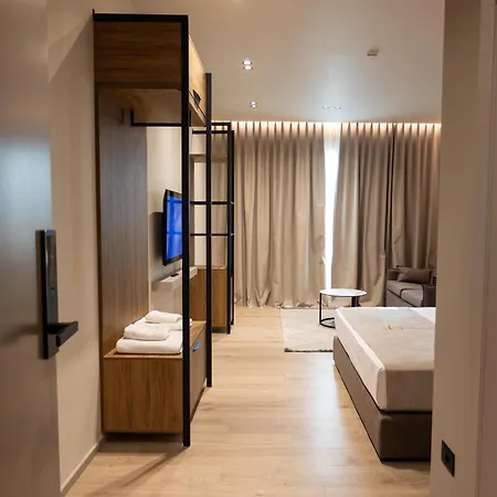 South 4* Vlorë